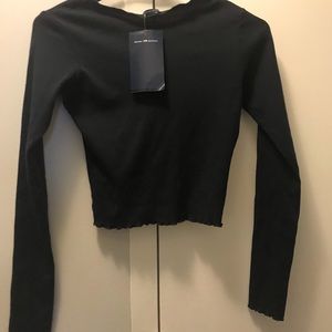 Brandy Melville Long Sleeve Lettuce Tim Top